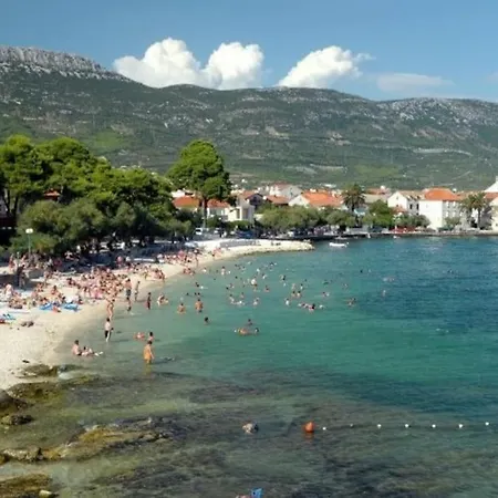 Dominko * Kaštela